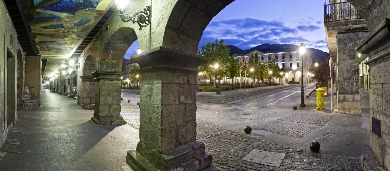 Ciudad De Orduña Extérieur photo